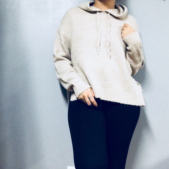 H&M Tops - H&M Pink Wool Alpaca Knit Oversize Lounge Hoodie S